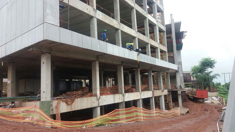 Pre-cast-concrete-for-a-modern-and-durable-hotel